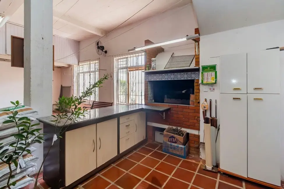 Foto 2 de Casa com 3 quartos à venda, 240m2 em Menino Deus, Porto Alegre - RS