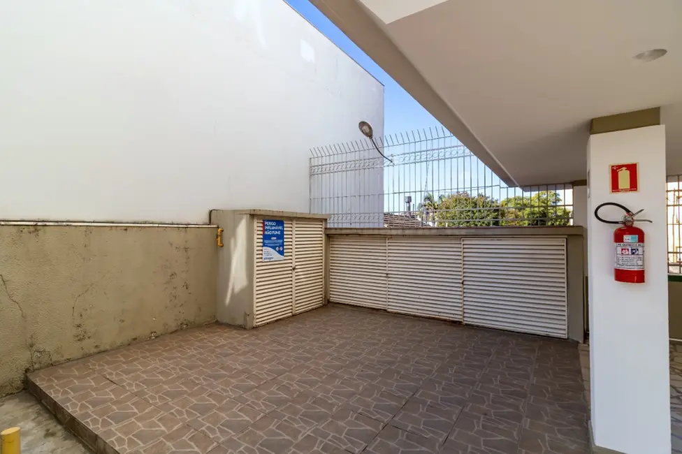 Foto 4 de Apartamento com 3 quartos à venda, 106m2 em Petrópolis, Porto Alegre - RS