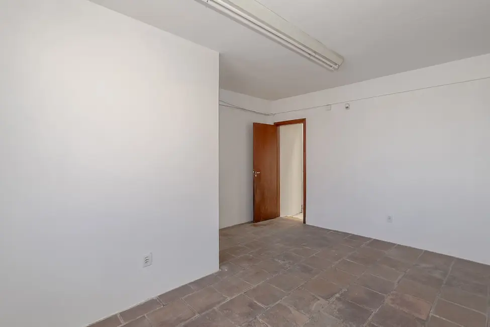 Foto 6 de Armazém / Galpão à venda, 464m2 em Navegantes, Porto Alegre - RS