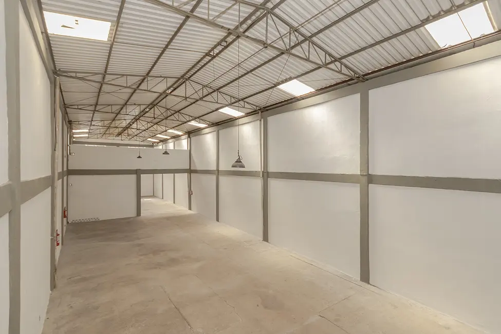 Foto 1 de Armazém / Galpão à venda, 464m2 em Navegantes, Porto Alegre - RS