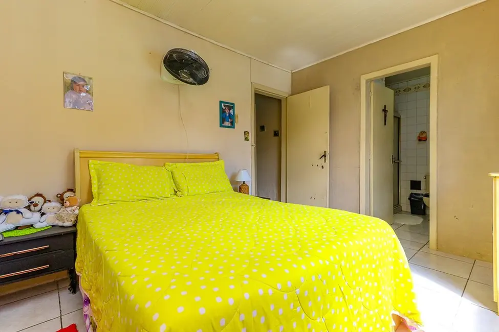 Foto 7 de Casa com 3 quartos à venda, 180m2 em Rubem Berta, Porto Alegre - RS