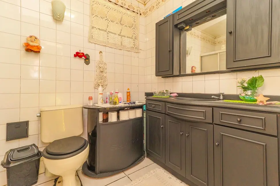 Foto 8 de Casa com 3 quartos à venda, 180m2 em Rubem Berta, Porto Alegre - RS