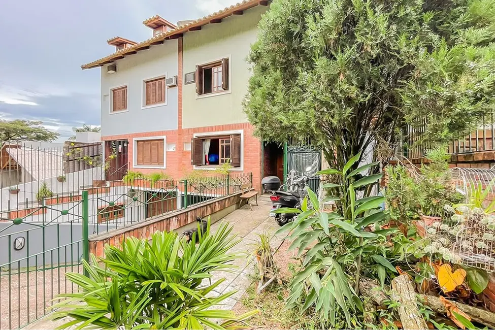 Foto 3 de Casa com 3 quartos à venda, 232m2 em Aberta dos Morros, Porto Alegre - RS
