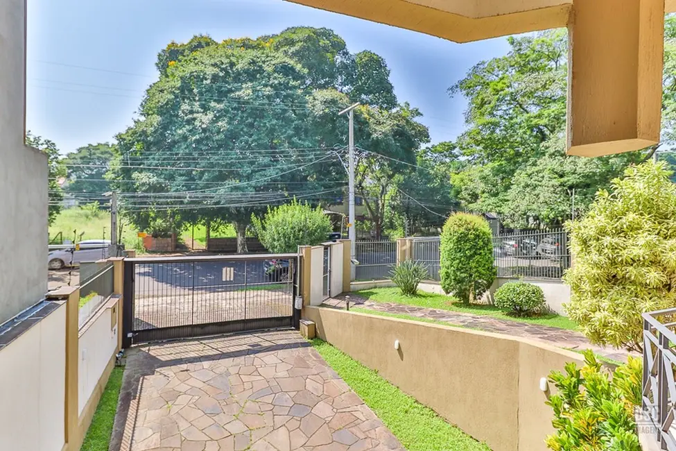 Foto 6 de Casa com 4 quartos à venda, 427m2 em Ipanema, Porto Alegre - RS