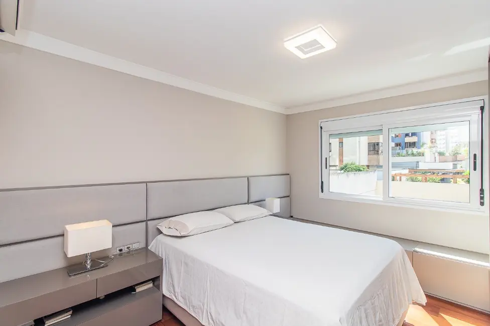 Foto 4 de Apartamento com 3 quartos à venda, 187m2 em Bela Vista, Porto Alegre - RS