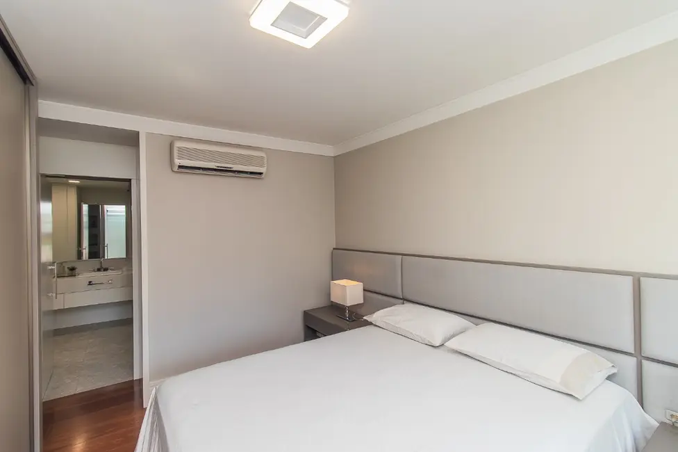 Foto 5 de Apartamento com 3 quartos à venda, 187m2 em Bela Vista, Porto Alegre - RS