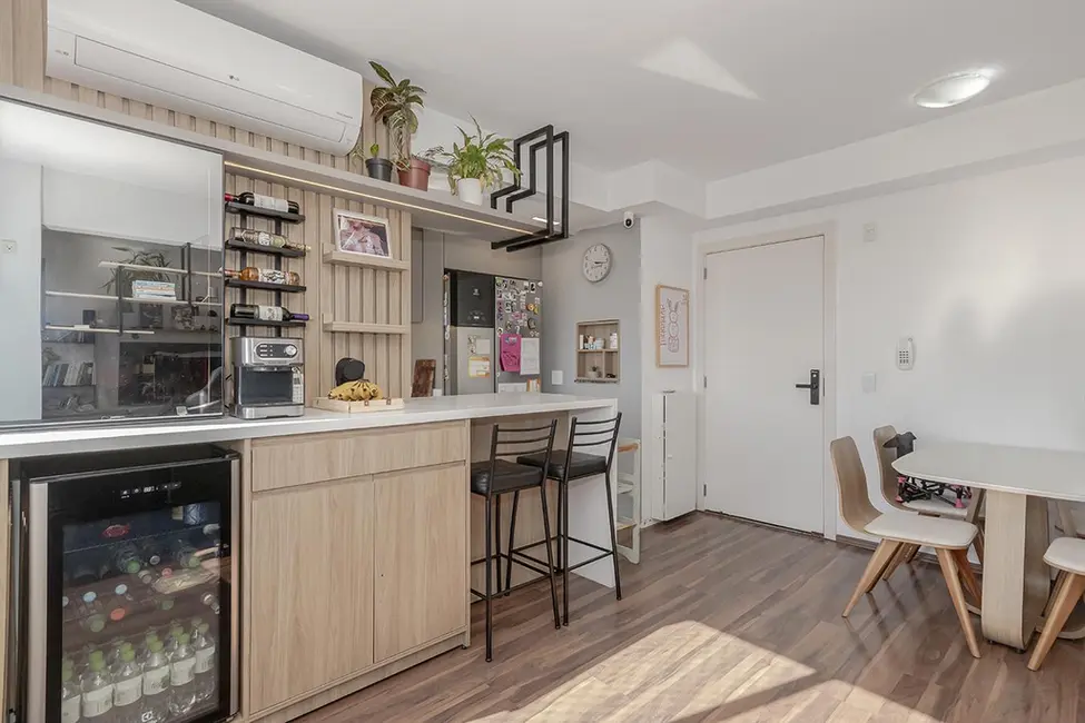 Foto 1 de Apartamento com 3 quartos à venda, 65m2 em Azenha, Porto Alegre - RS