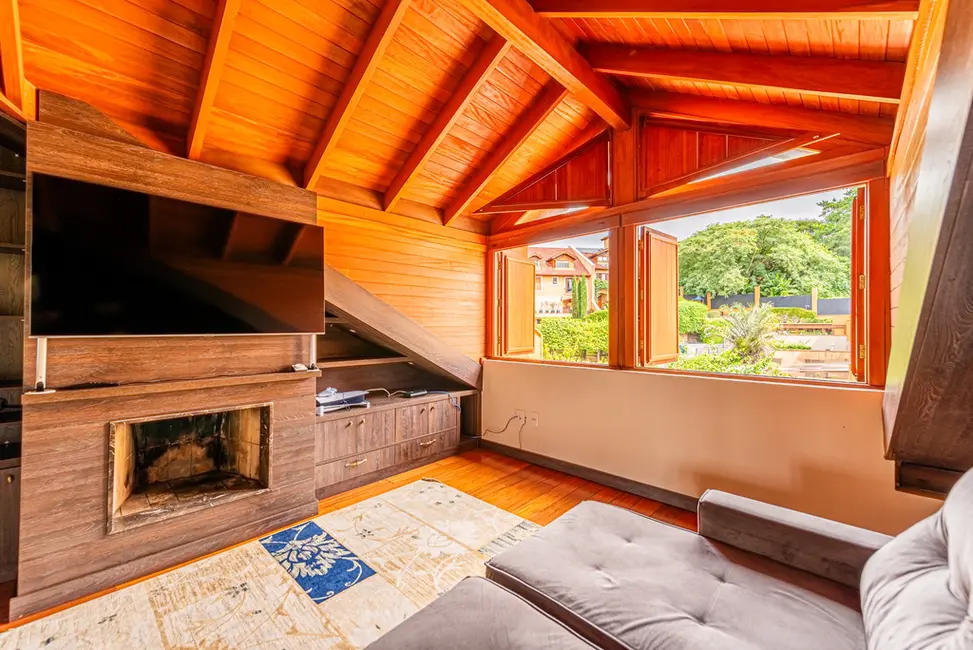 Foto 8 de Casa de Condomínio com 4 quartos à venda, 436m2 em Três Figueiras, Porto Alegre - RS