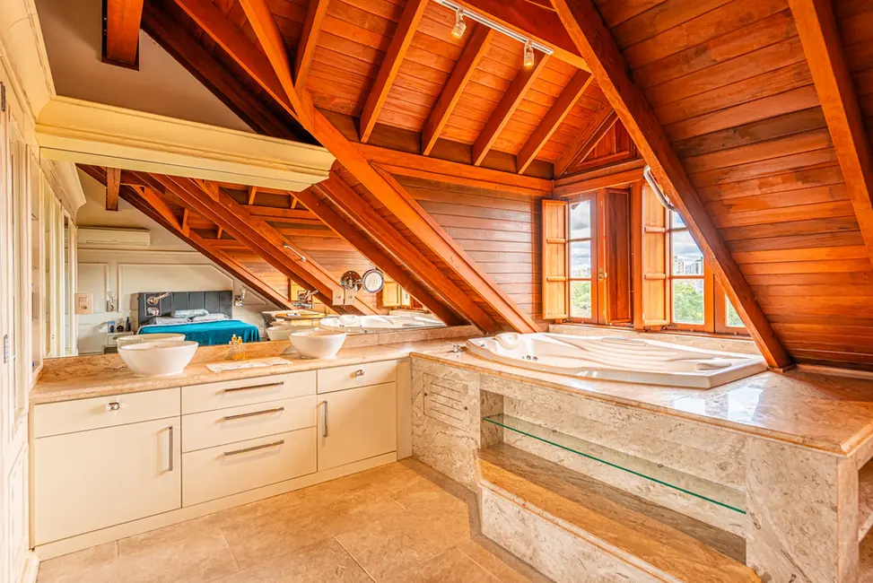 Foto 5 de Casa de Condomínio com 4 quartos à venda, 436m2 em Três Figueiras, Porto Alegre - RS