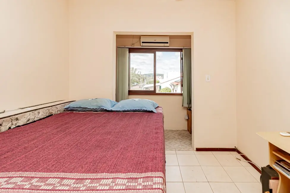 Foto 7 de Casa com 3 quartos à venda, 127m2 em Hípica, Porto Alegre - RS