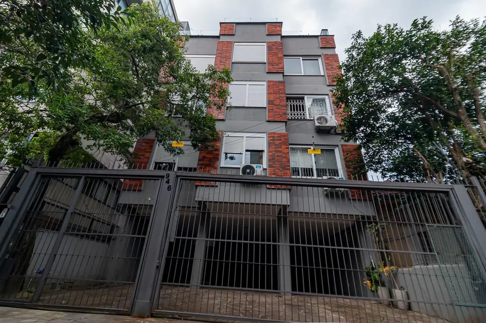 Apartamento com 3 quartos à venda, 141m2 em Menino Deus, Porto Alegre - RS - imagem 3 Foto 3 de Apartamento com 3 quartos à venda, 141m2 em Menino Deus, Porto Alegre - RS