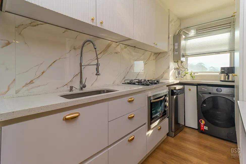 Foto 4 de Apartamento com 3 quartos à venda, 61m2 em Jardim Itu, Porto Alegre - RS