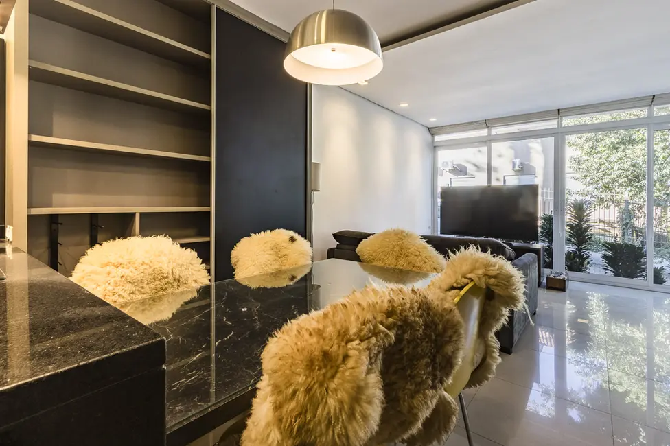 Casa de Condomínio com 1 quarto à venda, 81m2 em Vila Conceição, Porto Alegre - RS - imagem 7 Foto 7 de Casa de Condomínio com 1 quarto à venda, 81m2 em Vila Conceição, Porto Alegre - RS