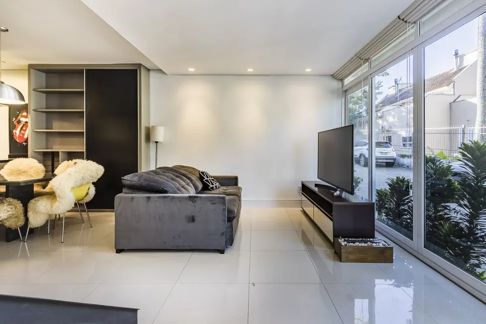 Casa de Condomínio com 1 quarto à venda, 81m2 em Vila Conceição, Porto Alegre - RS - imagem 6 Foto 6 de Casa de Condomínio com 1 quarto à venda, 81m2 em Vila Conceição, Porto Alegre - RS
