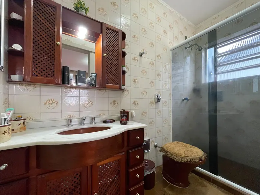 Foto 2 de Casa com 3 quartos à venda, 230m2 em Nonoai, Porto Alegre - RS