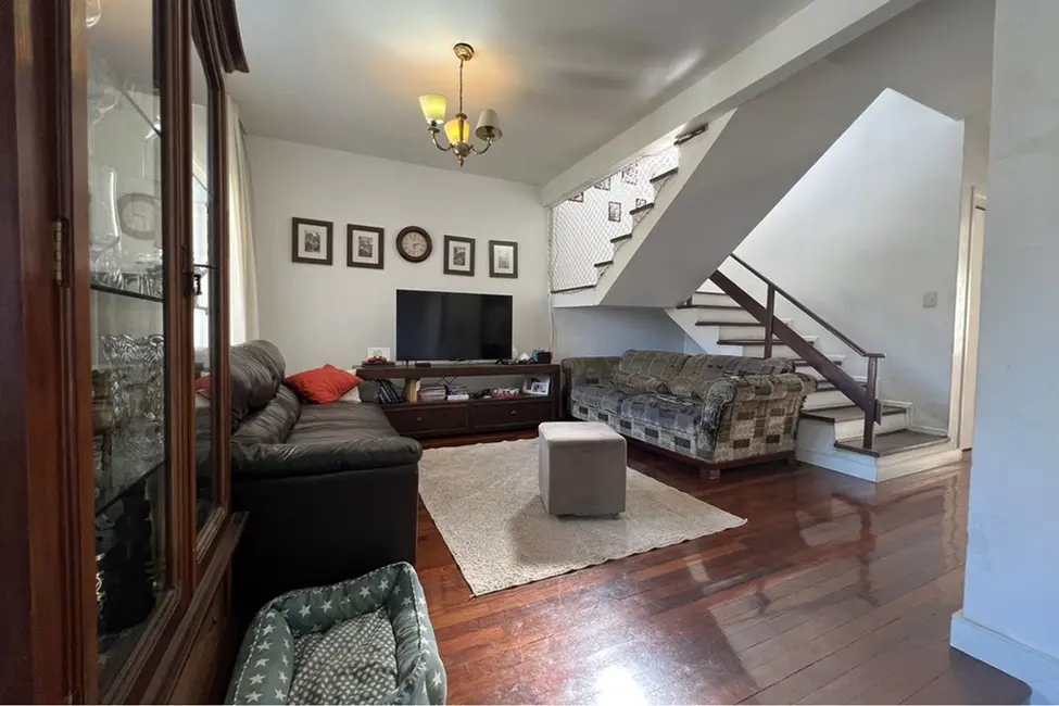 Foto 4 de Casa com 4 quartos à venda, 220m2 em Petrópolis, Porto Alegre - RS