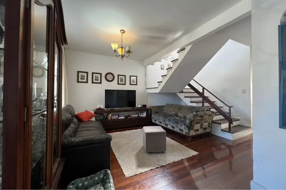 Foto 6 de Casa com 4 quartos à venda, 220m2 em Petrópolis, Porto Alegre - RS