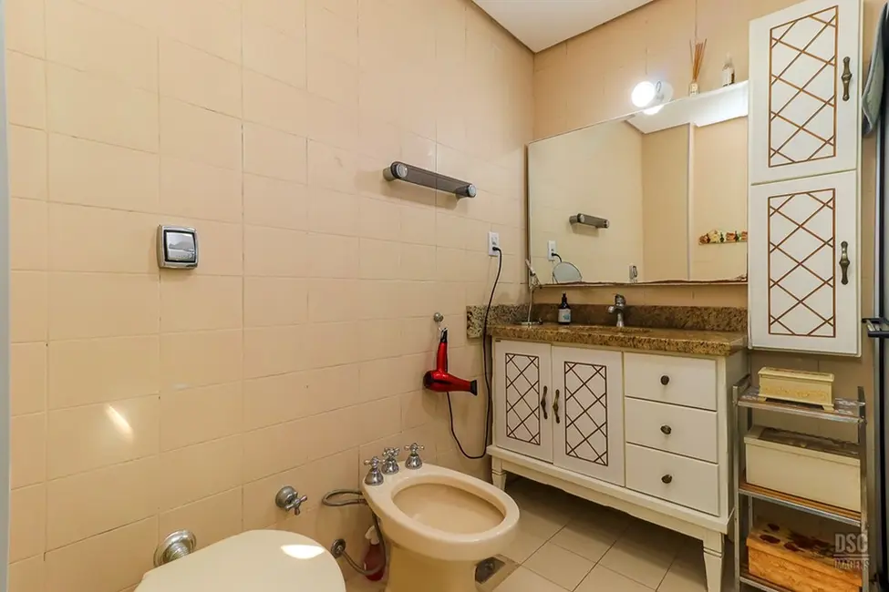 Foto 3 de Apartamento com 3 quartos à venda, 135m2 em Chácara das Pedras, Porto Alegre - RS
