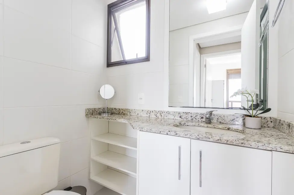 Foto 2 de Apartamento com 2 quartos à venda, 65m2 em Petrópolis, Porto Alegre - RS