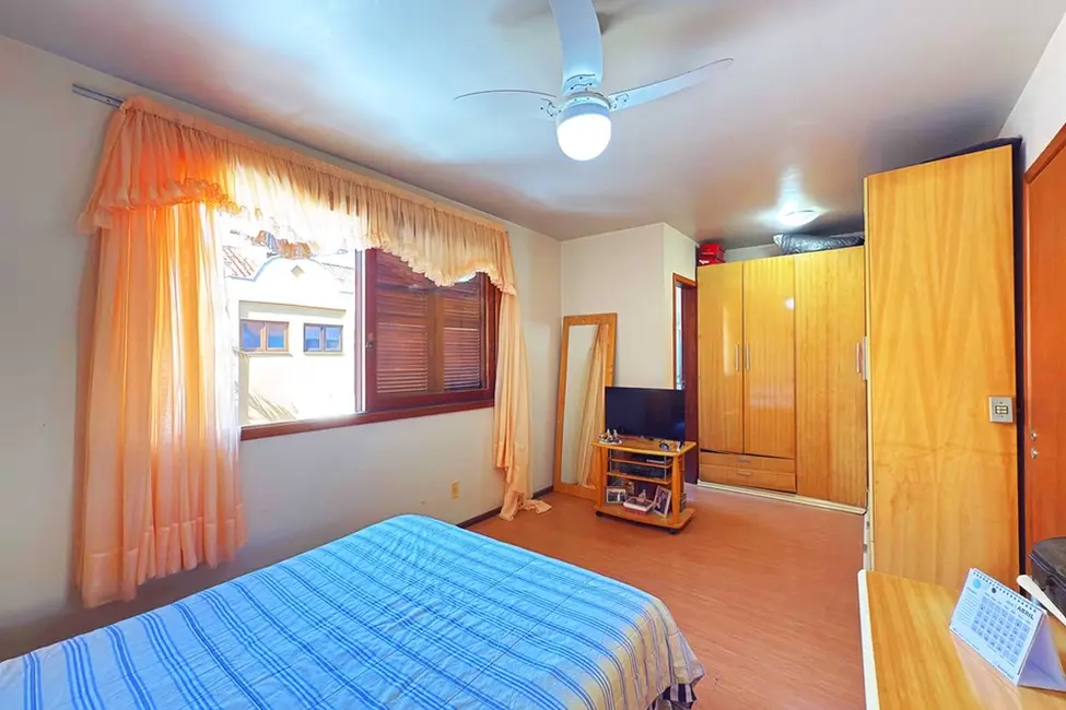 Foto 7 de Casa de Condomínio com 3 quartos à venda, 140m2 em Ipanema, Porto Alegre - RS