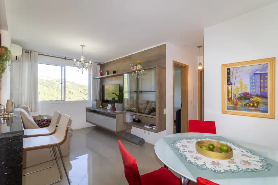 Foto 1 de Apartamento com 2 quartos à venda, 52m2 em Jardim Carvalho, Porto Alegre - RS