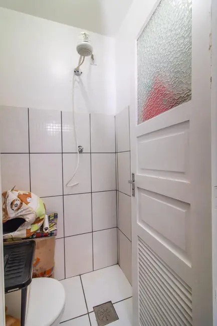 Apartamento com 2 quartos à venda, 60m2 em Rio Branco, Porto Alegre - RS - imagem 8 Foto 8 de Apartamento com 2 quartos à venda, 60m2 em Rio Branco, Porto Alegre - RS