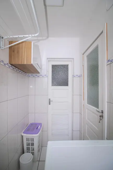 Apartamento com 2 quartos à venda, 60m2 em Rio Branco, Porto Alegre - RS - imagem 4 Foto 4 de Apartamento com 2 quartos à venda, 60m2 em Rio Branco, Porto Alegre - RS