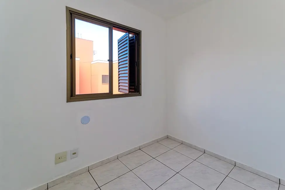Apartamento com 3 quartos à venda, 67m2 em Jardim Carvalho, Porto Alegre - RS - imagem 4 Foto 4 de Apartamento com 3 quartos à venda, 67m2 em Jardim Carvalho, Porto Alegre - RS