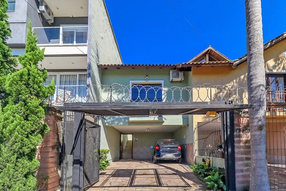 Foto 1 de Casa com 3 quartos à venda, 155m2 em Sarandi, Porto Alegre - RS