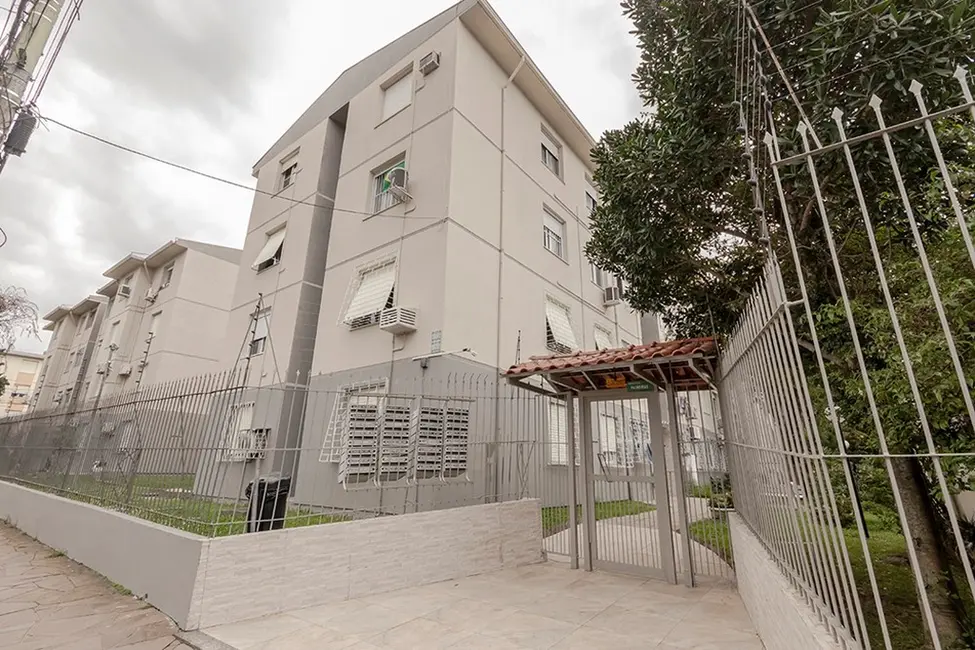 Foto 4 de Apartamento com 2 quartos à venda, 47m2 em Cavalhada, Porto Alegre - RS