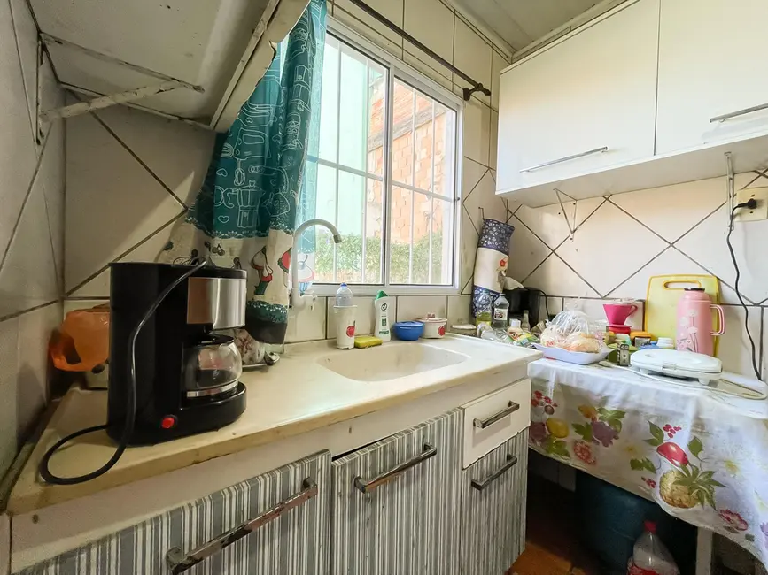 Foto 6 de Casa com 2 quartos à venda, 70m2 em Hípica, Porto Alegre - RS
