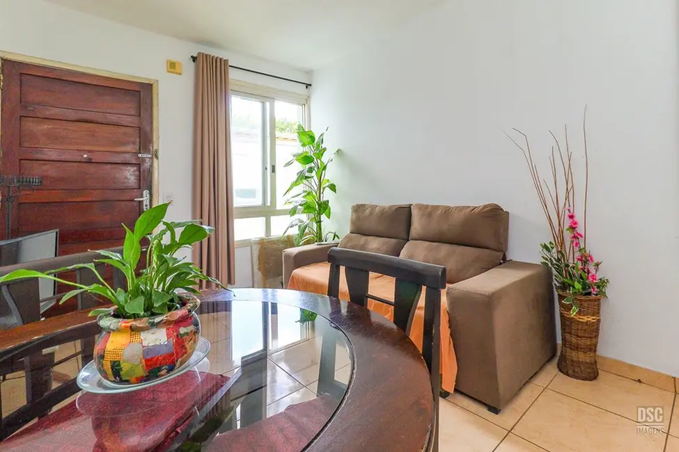 Foto 1 de Apartamento com 2 quartos à venda, 54m2 em Cavalhada, Porto Alegre - RS