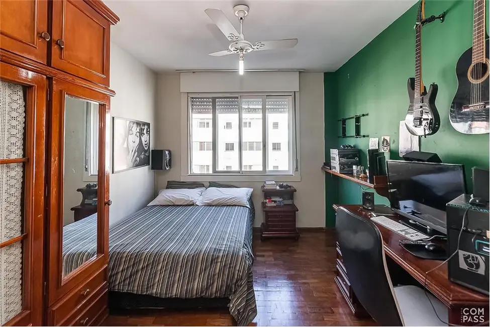Foto 8 de Apartamento com 2 quartos à venda, 82m2 em Menino Deus, Porto Alegre - RS