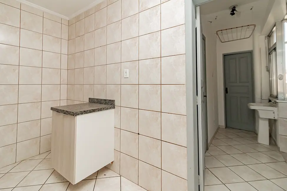 Foto 2 de Apartamento com 2 quartos à venda, 77m2 em Centro Histórico, Porto Alegre - RS