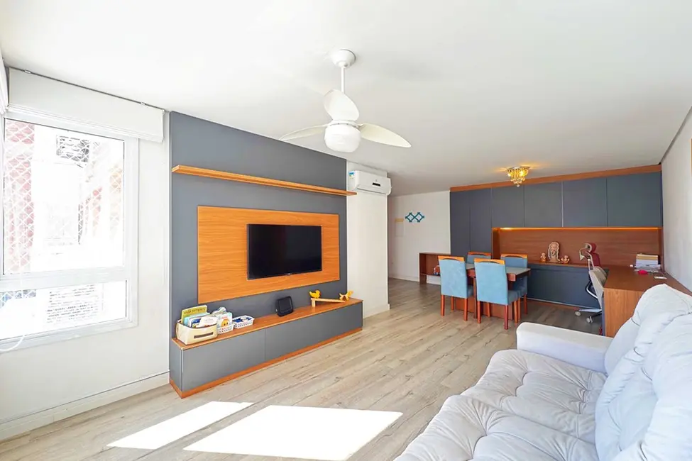 Apartamento com 2 quartos à venda, 86m2 em Menino Deus, Porto Alegre - RS - imagem 1 Foto 1 de Apartamento com 2 quartos à venda, 86m2 em Menino Deus, Porto Alegre - RS