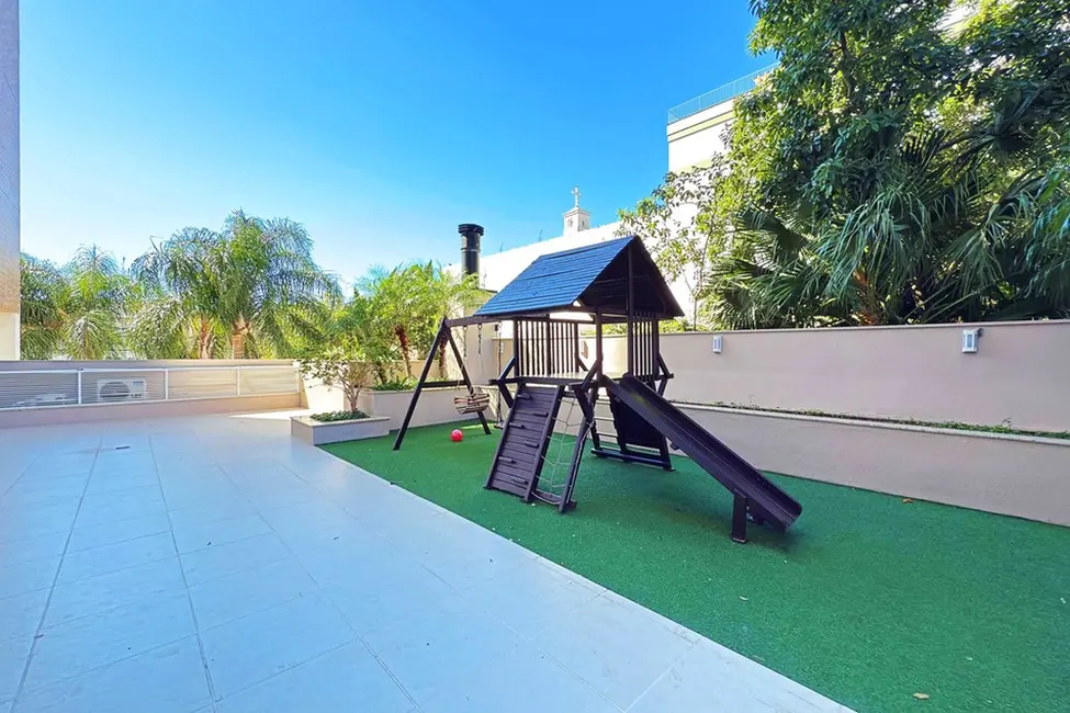 Apartamento com 2 quartos à venda, 86m2 em Menino Deus, Porto Alegre - RS - imagem 6 Foto 6 de Apartamento com 2 quartos à venda, 86m2 em Menino Deus, Porto Alegre - RS