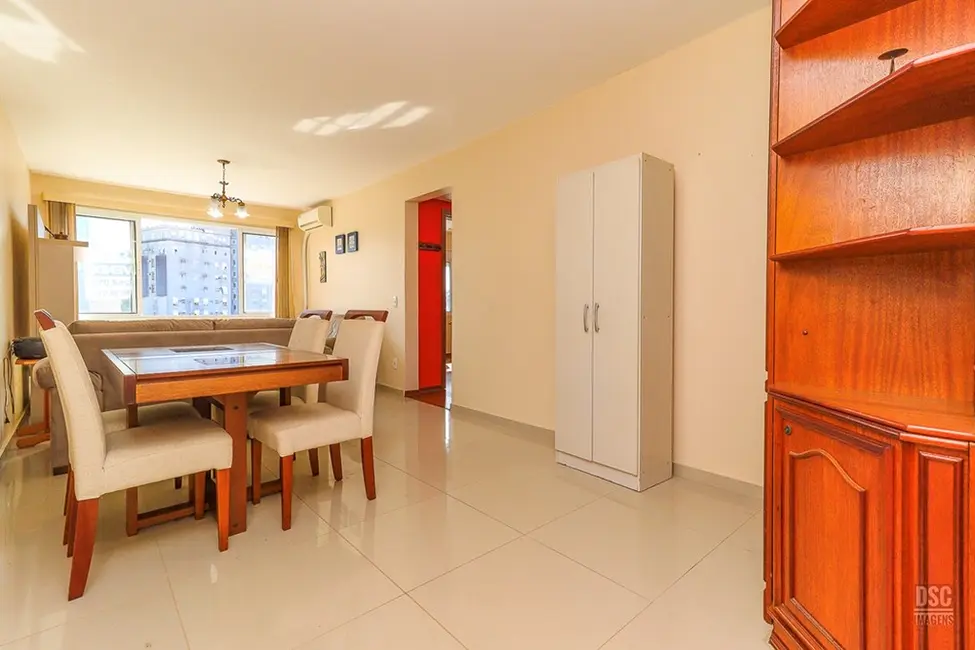 Foto 1 de Apartamento com 2 quartos à venda, 70m2 em Santana, Porto Alegre - RS