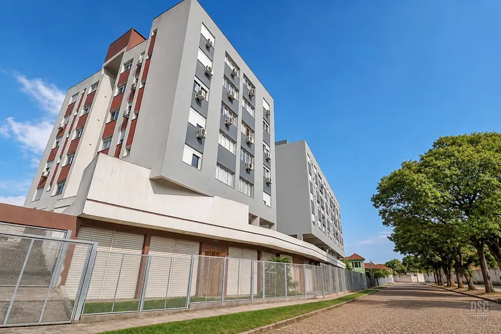 Foto 3 de Apartamento com 2 quartos à venda, 70m2 em Santana, Porto Alegre - RS