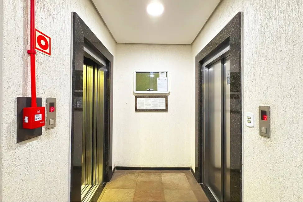 Foto 6 de Apartamento com 1 quarto à venda, 41m2 em Azenha, Porto Alegre - RS