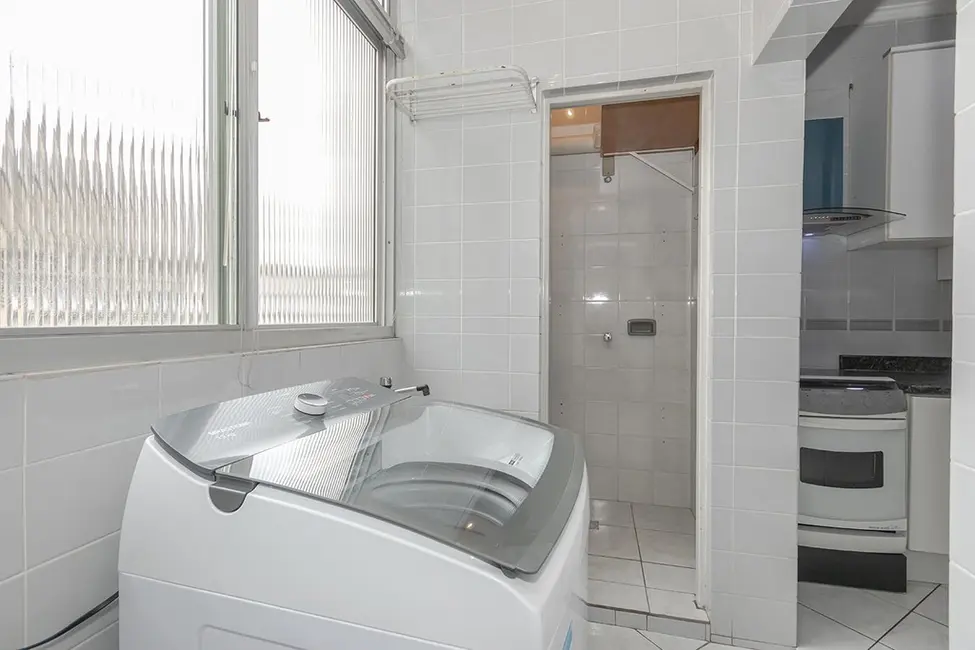 Apartamento com 2 quartos à venda, 75m2 em Menino Deus, Porto Alegre - RS - imagem 8 Foto 8 de Apartamento com 2 quartos à venda, 75m2 em Menino Deus, Porto Alegre - RS