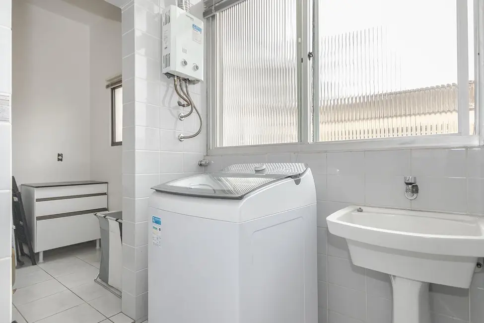 Apartamento com 2 quartos à venda, 75m2 em Menino Deus, Porto Alegre - RS - imagem 7 Foto 7 de Apartamento com 2 quartos à venda, 75m2 em Menino Deus, Porto Alegre - RS