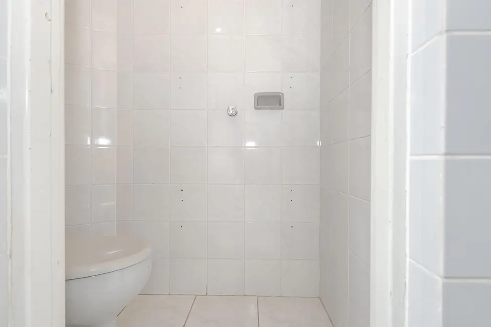 Apartamento com 2 quartos à venda, 75m2 em Menino Deus, Porto Alegre - RS - imagem 6 Foto 6 de Apartamento com 2 quartos à venda, 75m2 em Menino Deus, Porto Alegre - RS