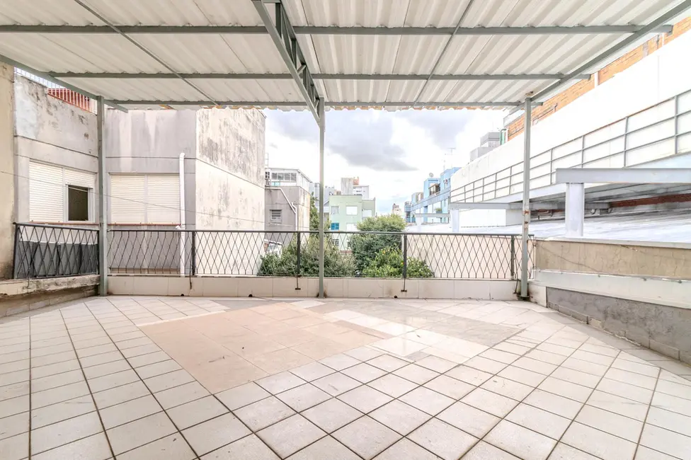 Foto 6 de Casa com 6 quartos à venda, 230m2 em Santana, Porto Alegre - RS