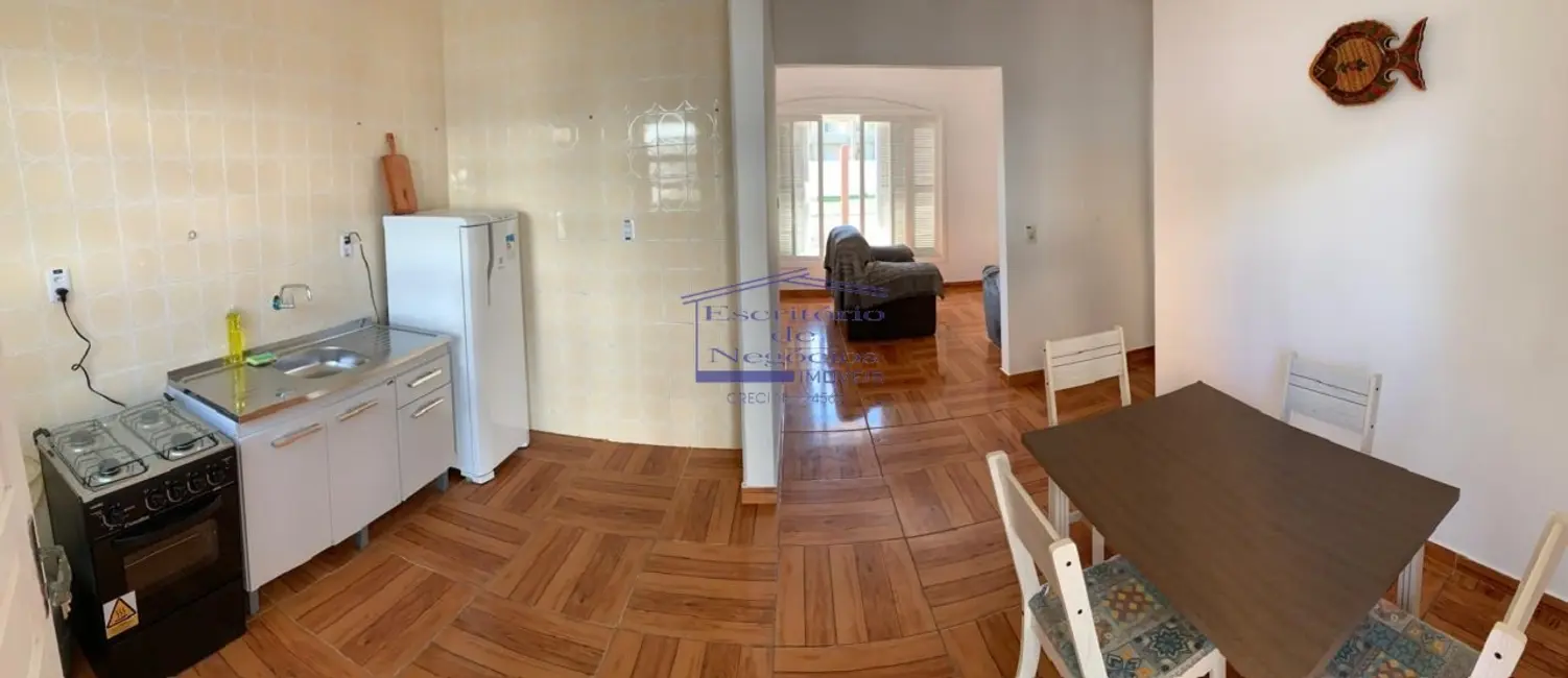 Casa com 6 quartos à venda, 175m2 em Centro, Tramandai - RS - imagem 7 Foto 7 de Casa com 6 quartos à venda, 175m2 em Centro, Tramandai - RS