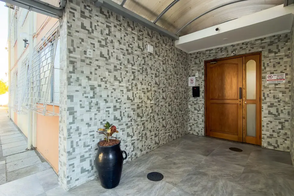 Foto 1 de Apartamento com 2 quartos à venda, 47m2 em Cavalhada, Porto Alegre - RS