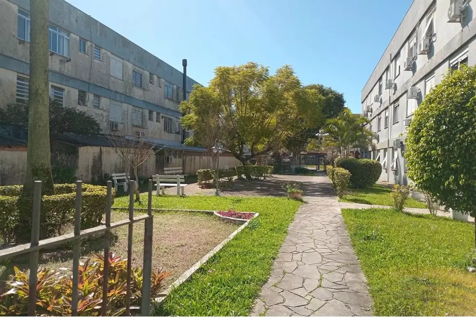 Apartamento com 3 quartos à venda, 82m2 em Camaquã, Porto Alegre - RS - imagem 2 Foto 2 de Apartamento com 3 quartos à venda, 82m2 em Camaquã, Porto Alegre - RS