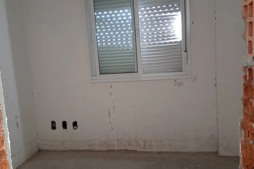 Apartamento com 2 quartos à venda, 52m2 em Cavalhada, Porto Alegre - RS - imagem 8 Foto 8 de Apartamento com 2 quartos à venda, 52m2 em Cavalhada, Porto Alegre - RS