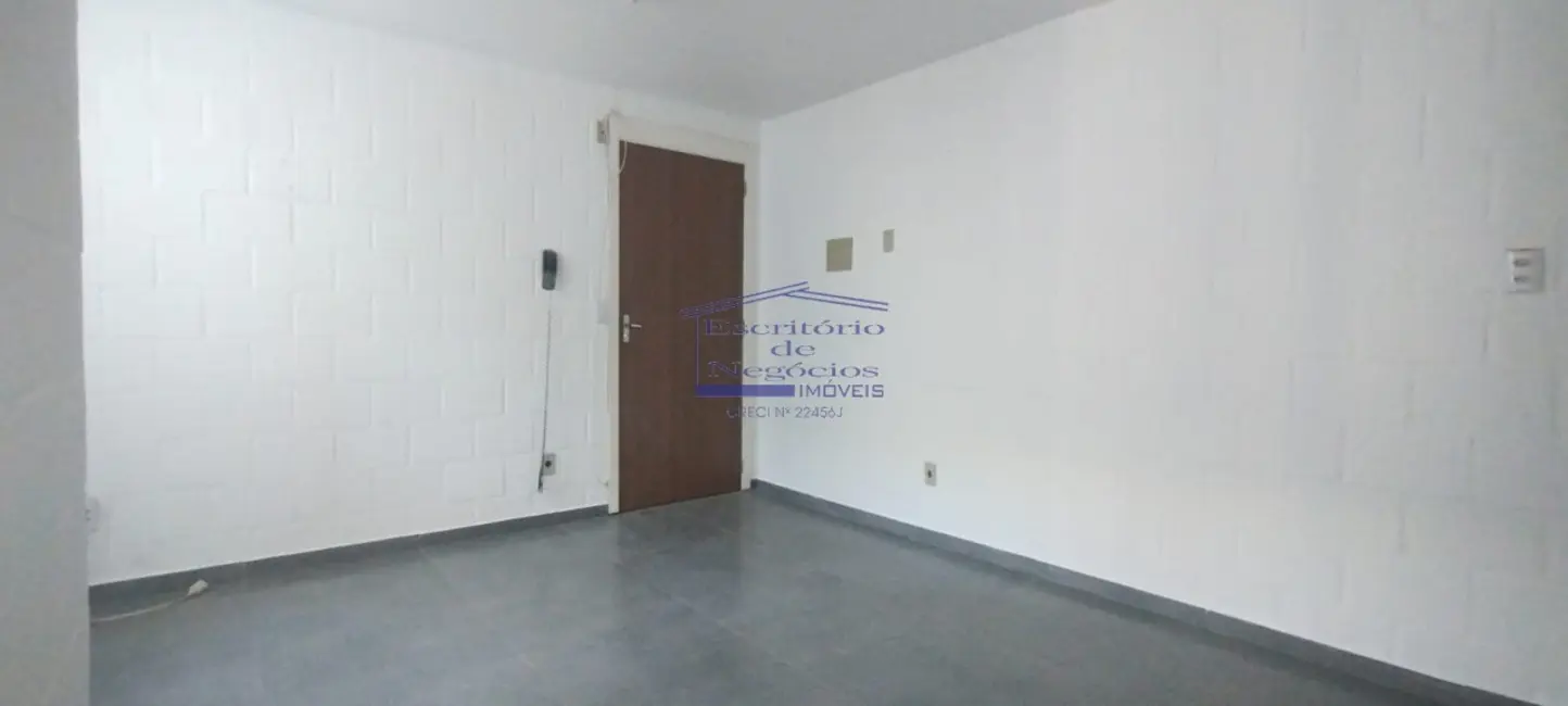 Foto 1 de Apartamento com 2 quartos para alugar, 40m2 em Campo Novo, Porto Alegre - RS