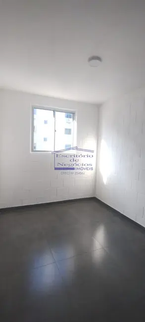 Foto 9 de Apartamento com 2 quartos para alugar, 40m2 em Campo Novo, Porto Alegre - RS