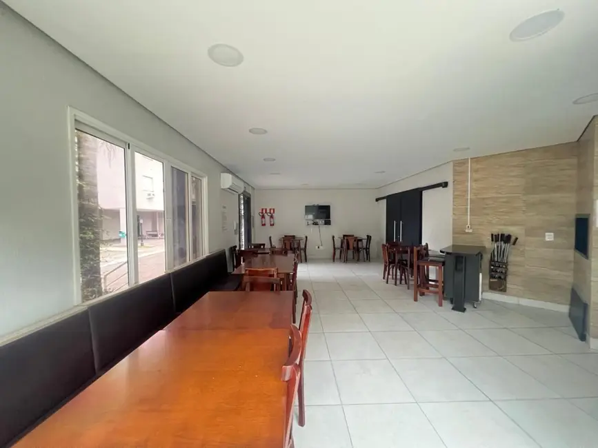 Foto 5 de Apartamento com 2 quartos à venda, 57m2 em Cavalhada, Porto Alegre - RS
